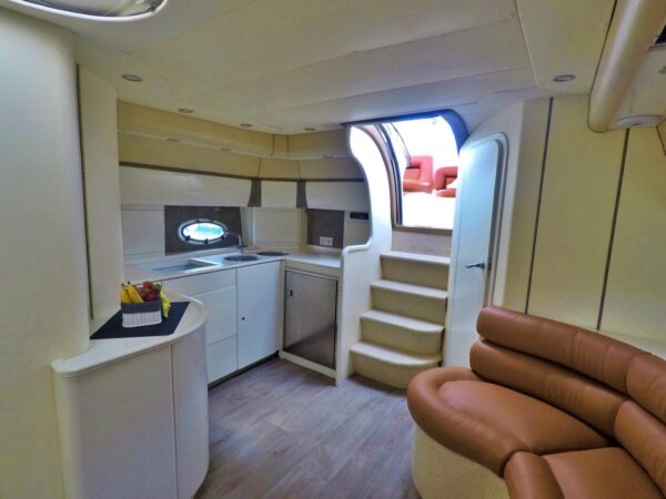 Princess V42 - Imagen 3