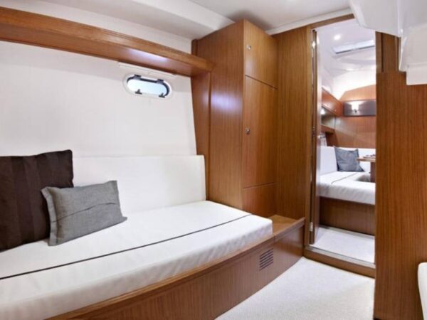 Bavaria 39 Sport HT - Imagen 3